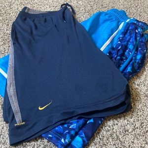 Assorted bundle. Navy pair is Nike. Xxl